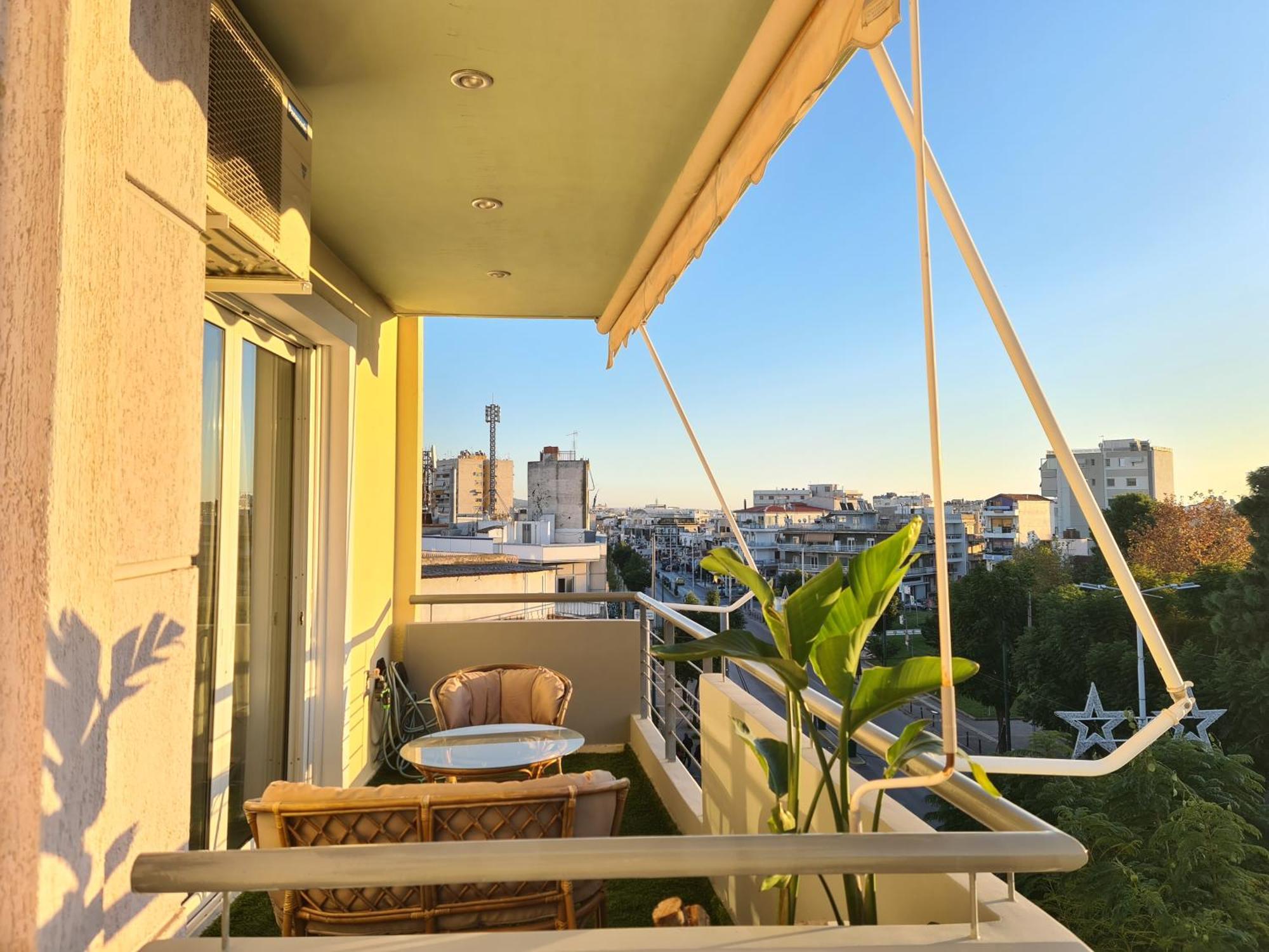 Sunny Home Private Jacuzzi Hydromassage Acropolis & Lycabettus Far View Parking 300M Metro Peristeri Athen Eksteriør billede