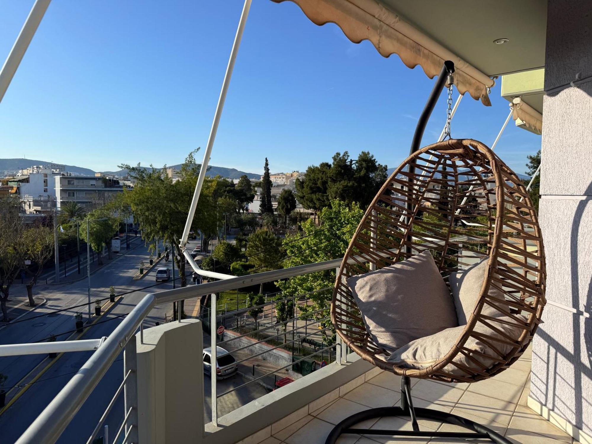 Sunny Home Private Jacuzzi Hydromassage Acropolis & Lycabettus Far View Parking 300M Metro Peristeri Athen Eksteriør billede