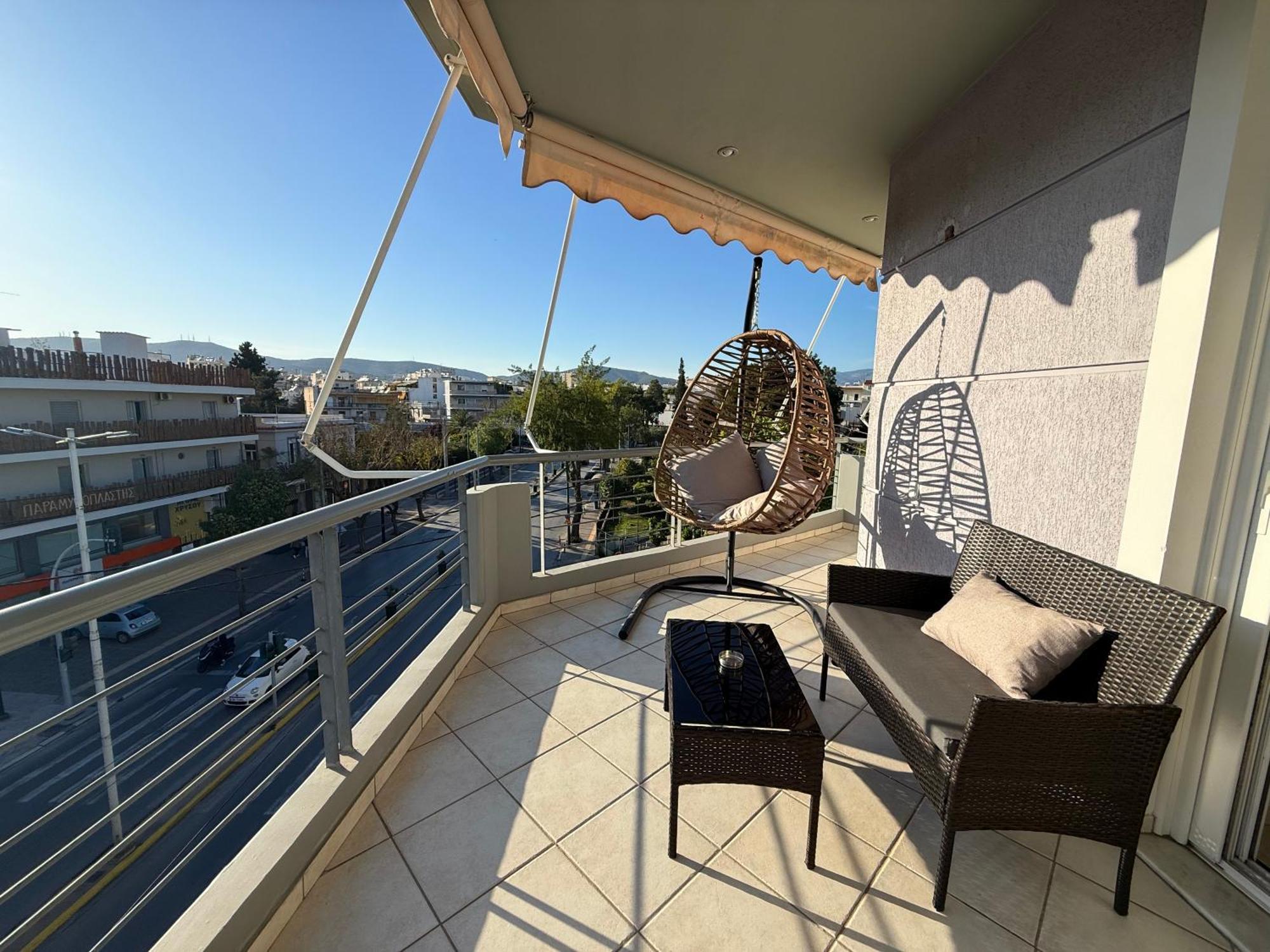 Sunny Home Private Jacuzzi Hydromassage Acropolis & Lycabettus Far View Parking 300M Metro Peristeri Athen Eksteriør billede
